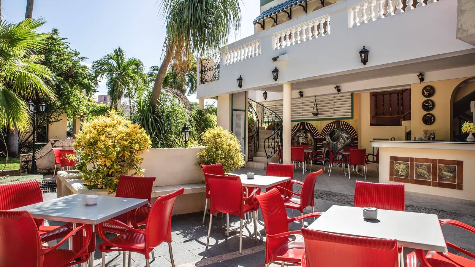 bars-cafe-bar-seasonal