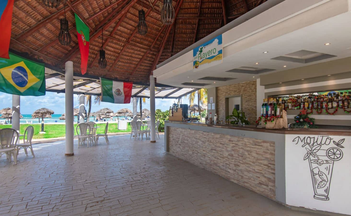 bars-el-playero-beach-bar