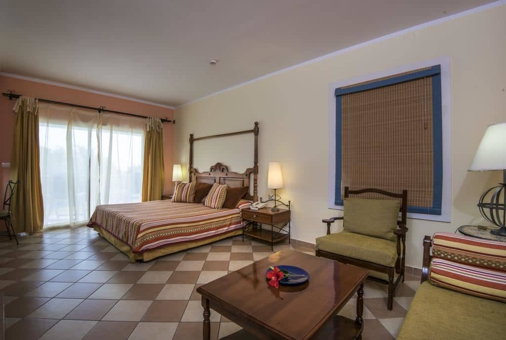 rooms-superior-double-room-plus