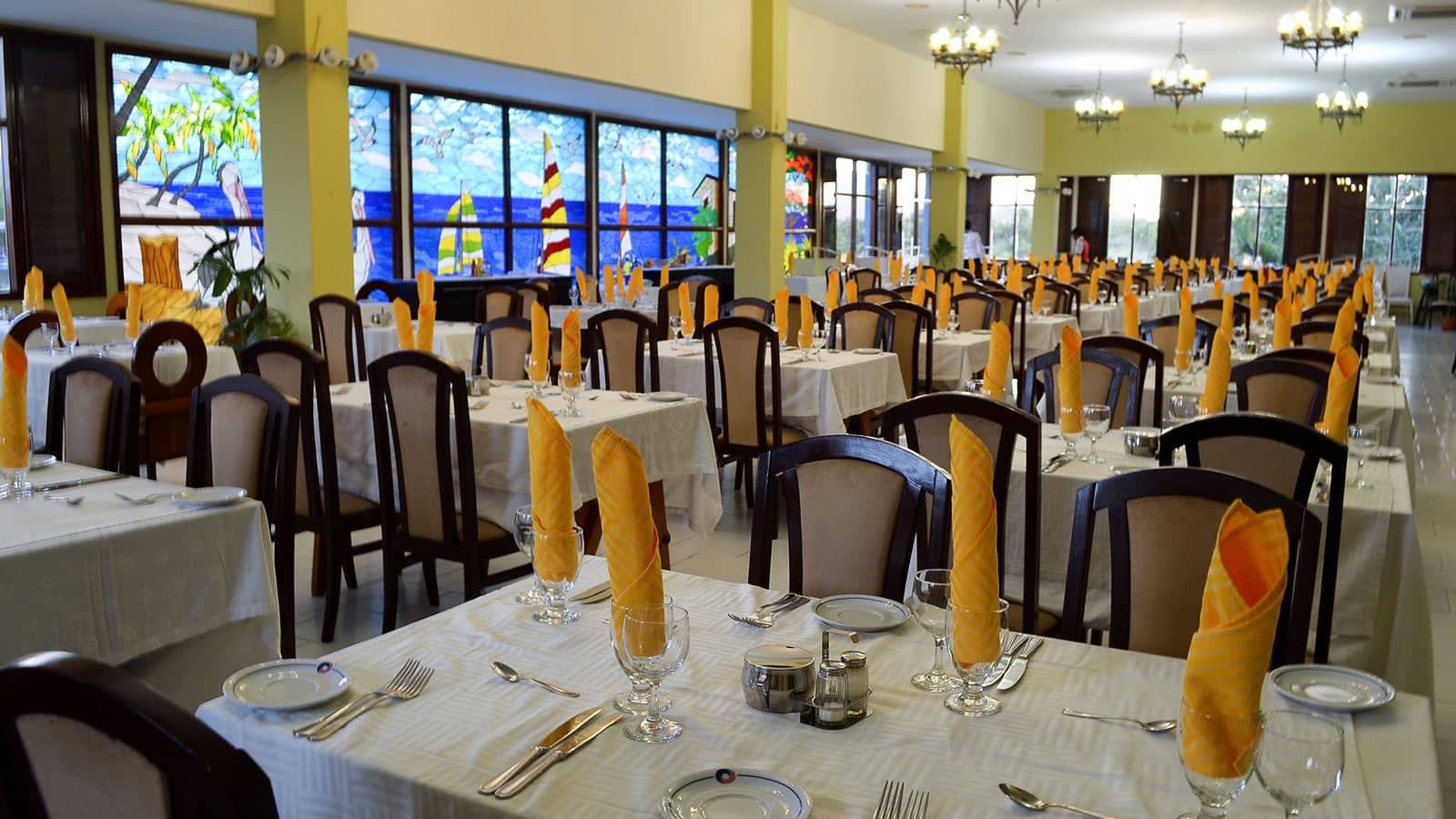restaurants-restaurants