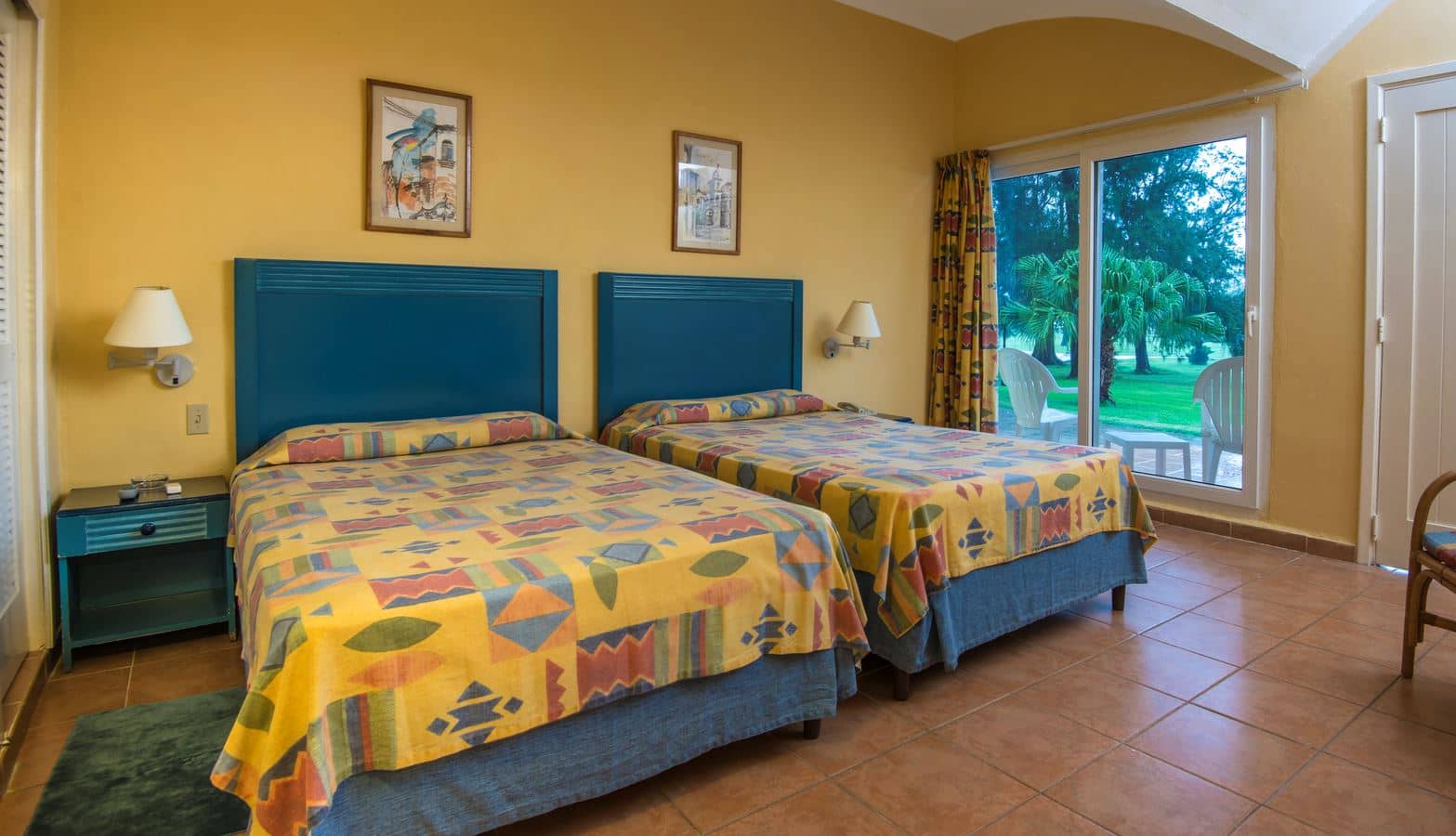 rooms-standard-room