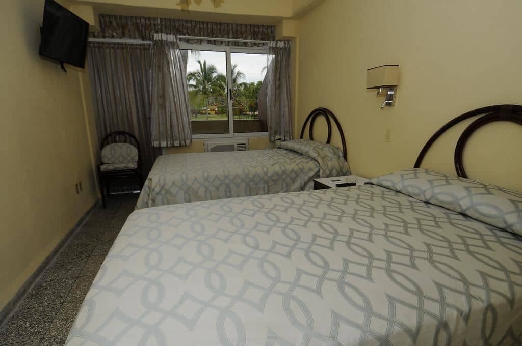 rooms-standard-room