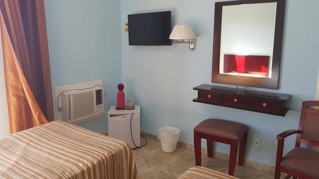 rooms-standard-room