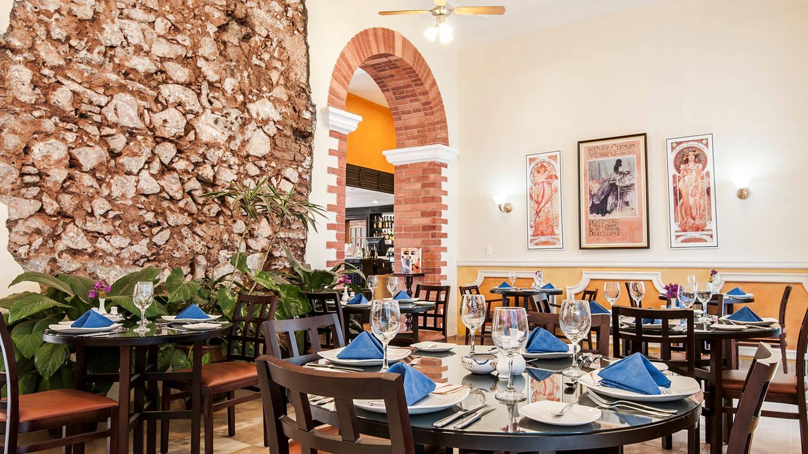 restaurants-restaurants