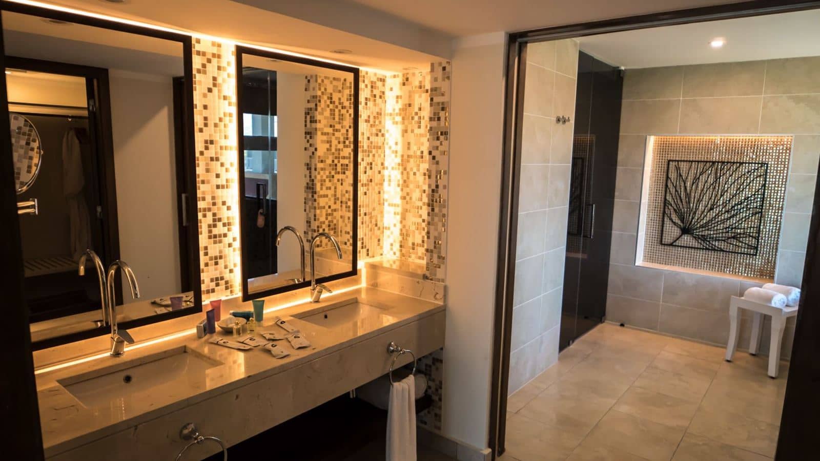 rooms-suite