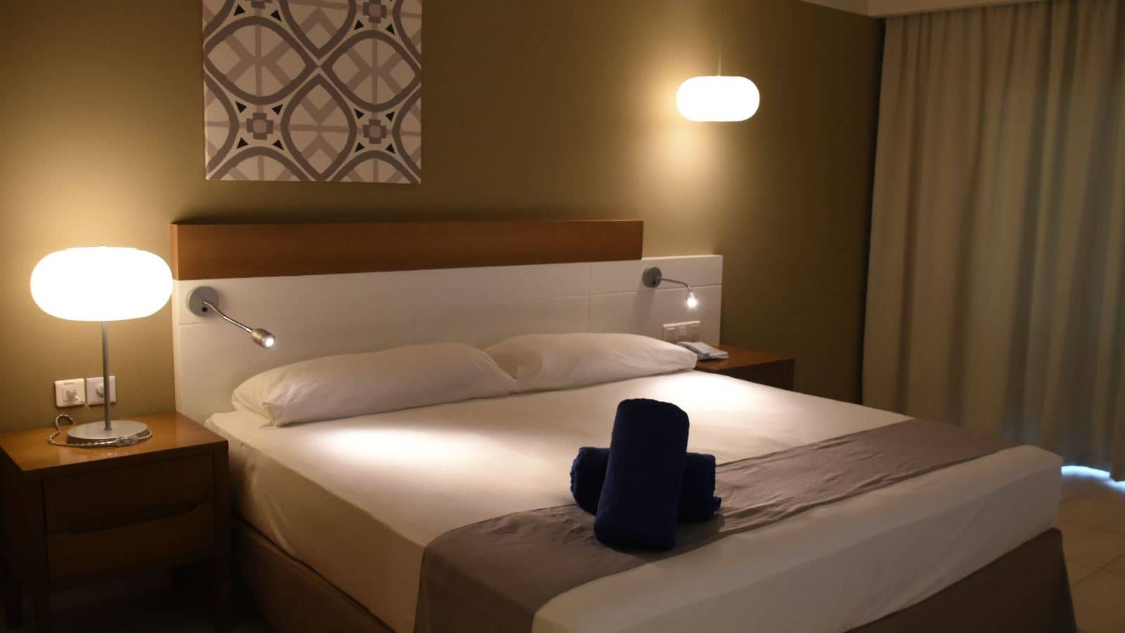 rooms-standard-room