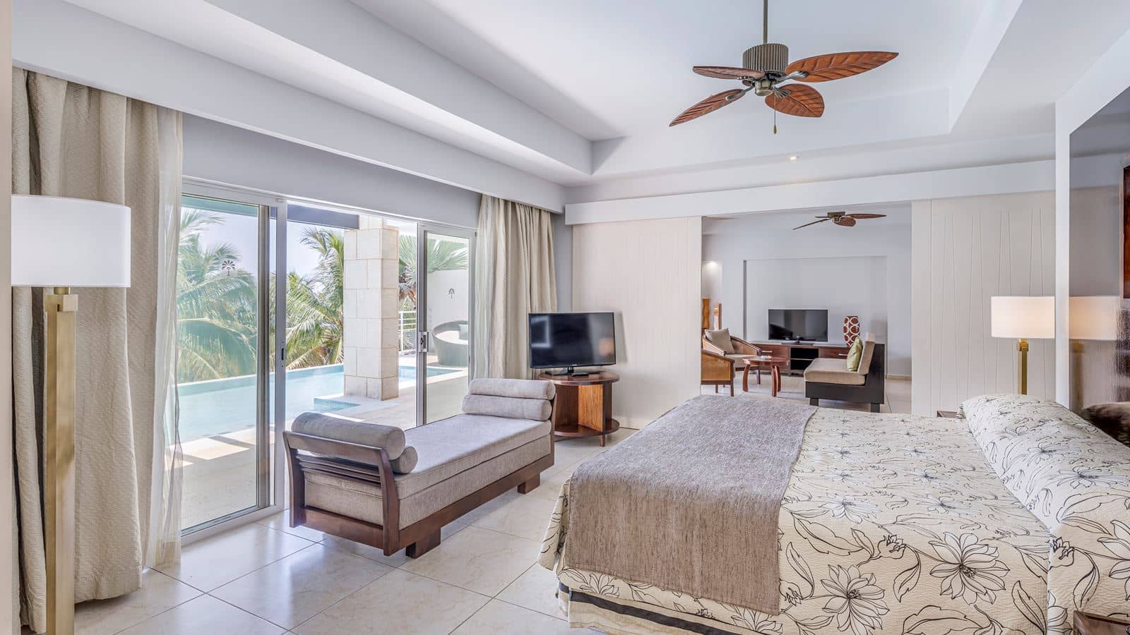 rooms-presidential-suite-royal-service