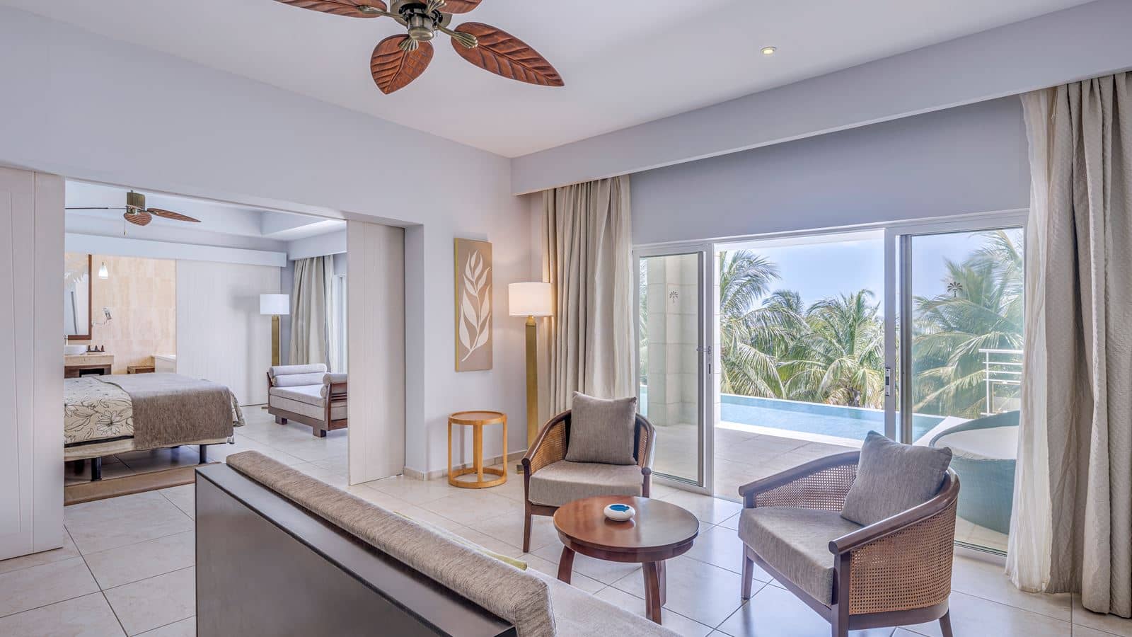 rooms-presidential-suite-royal-service