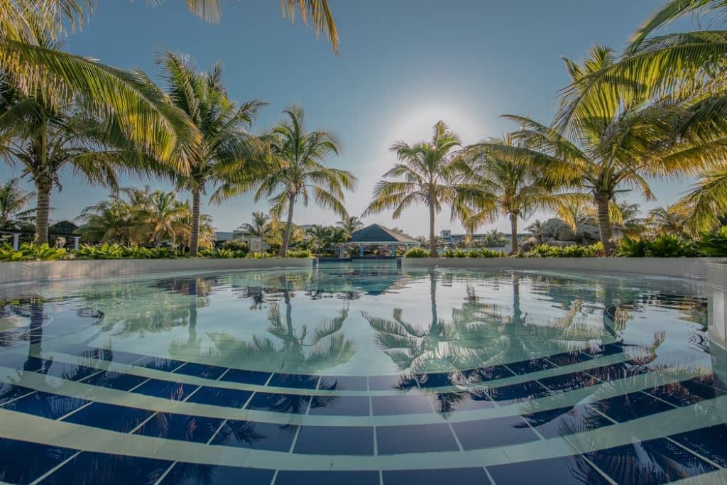 pools-outdoor-pool