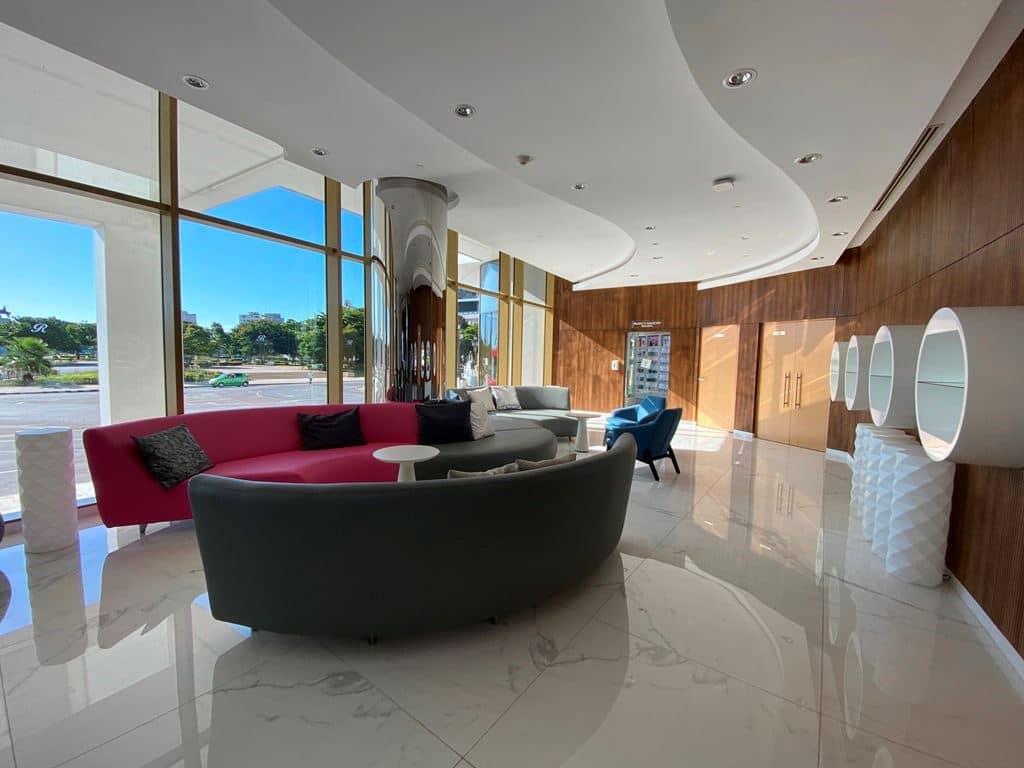 bars-lobby-bar