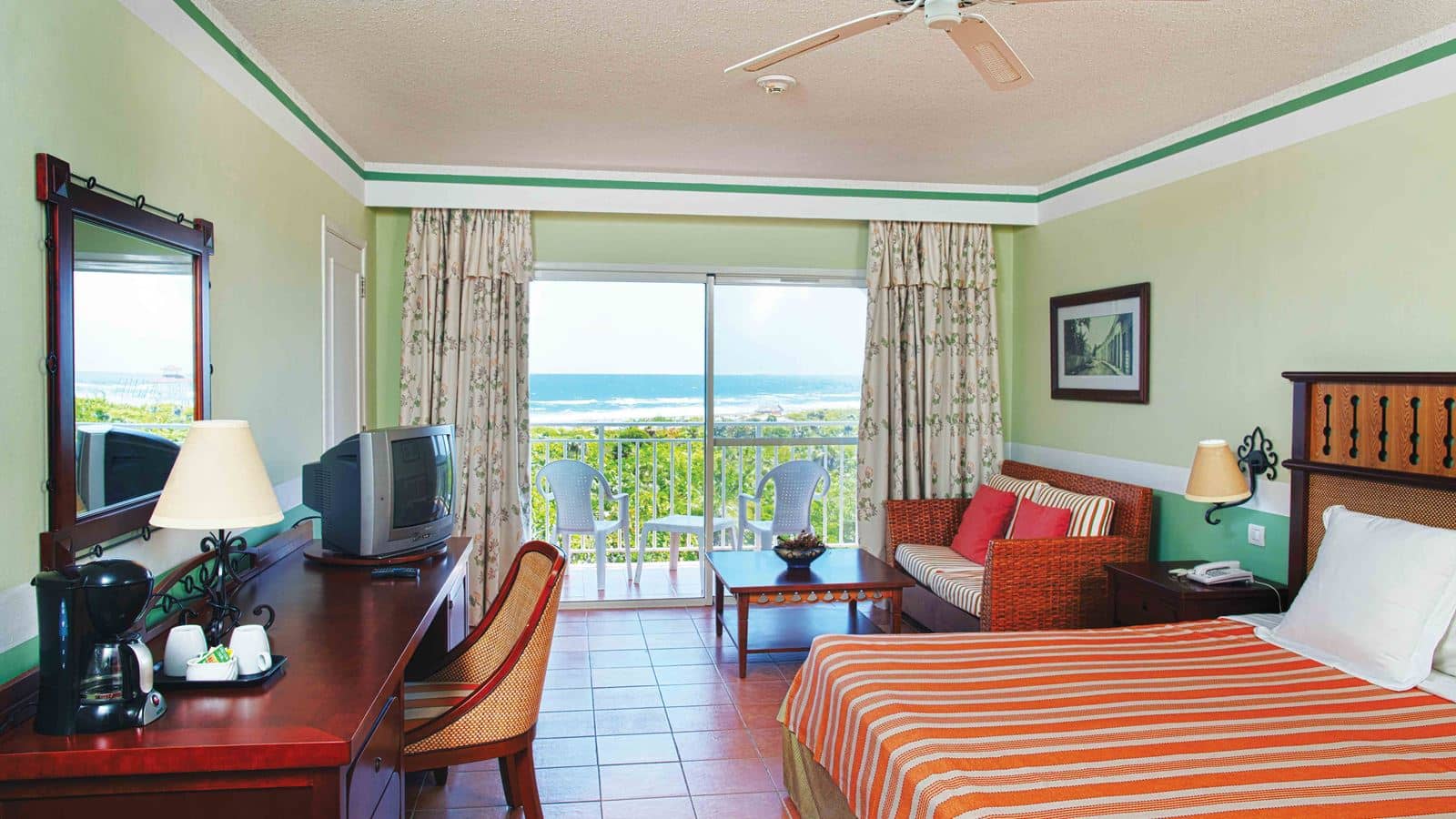 rooms-junior-suite