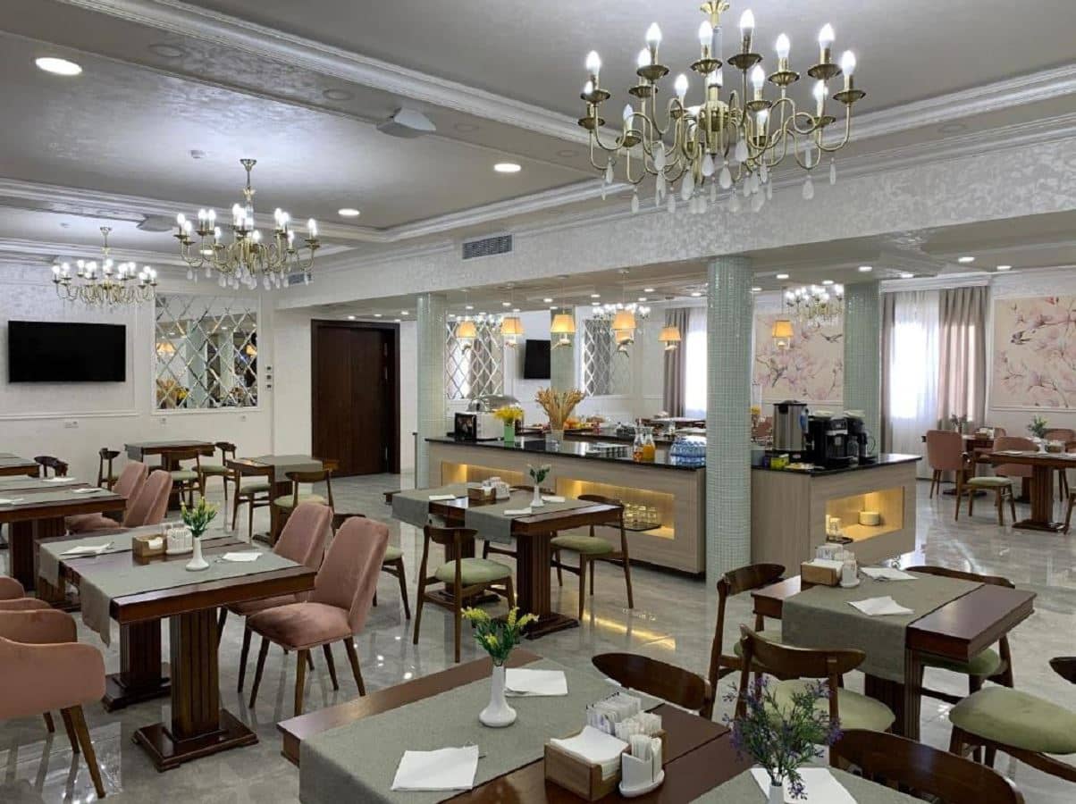 restaurants-restoraunt