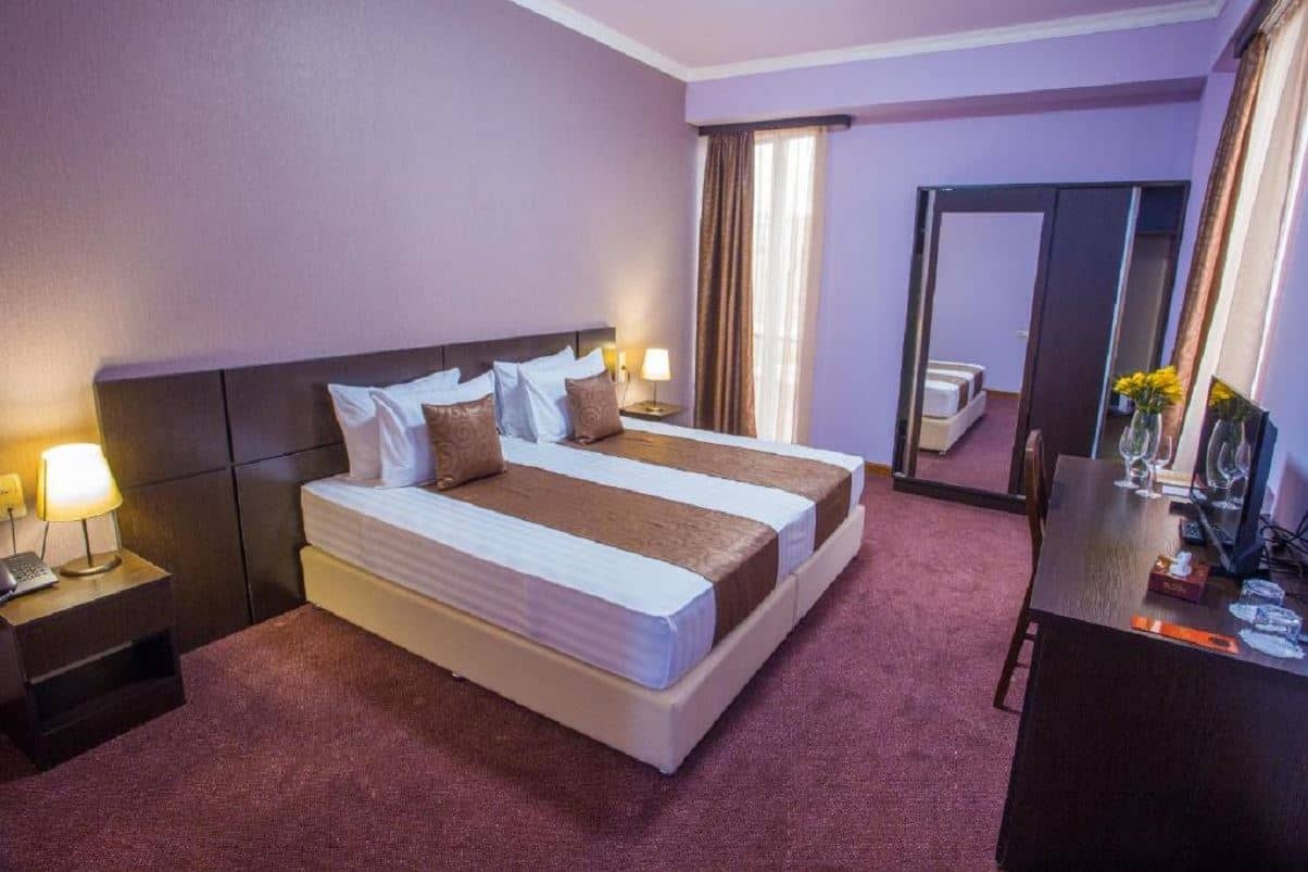 rooms-single-suite