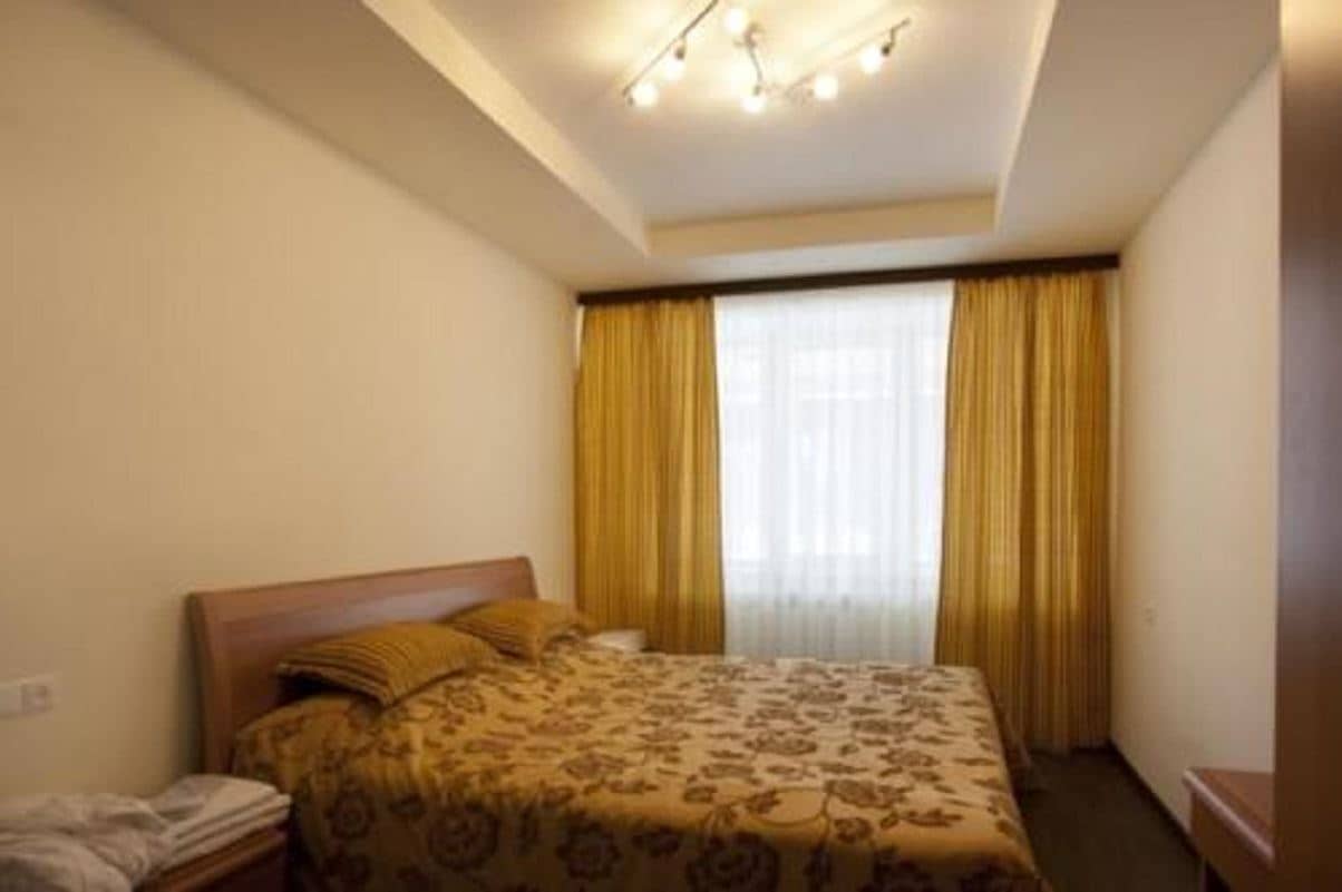 rooms-luxe-room