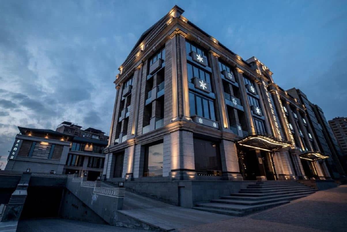 general-main-building