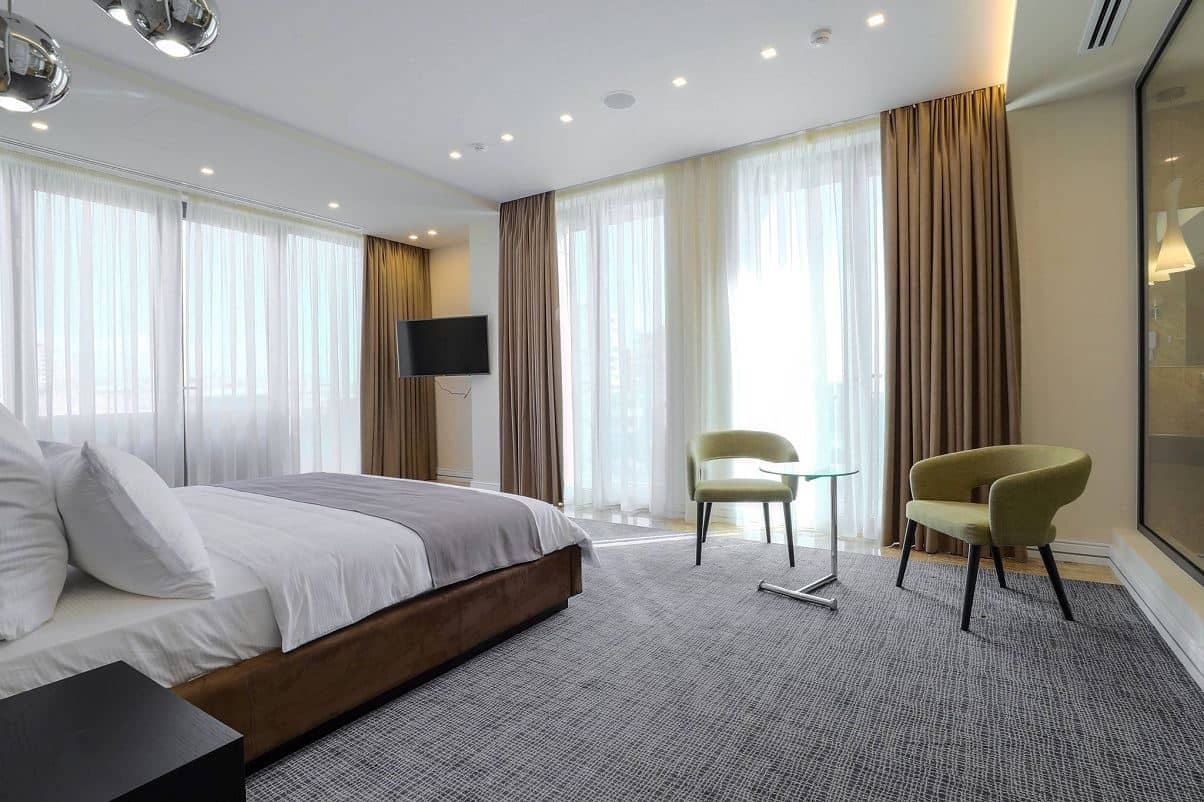 rooms-family-apartment