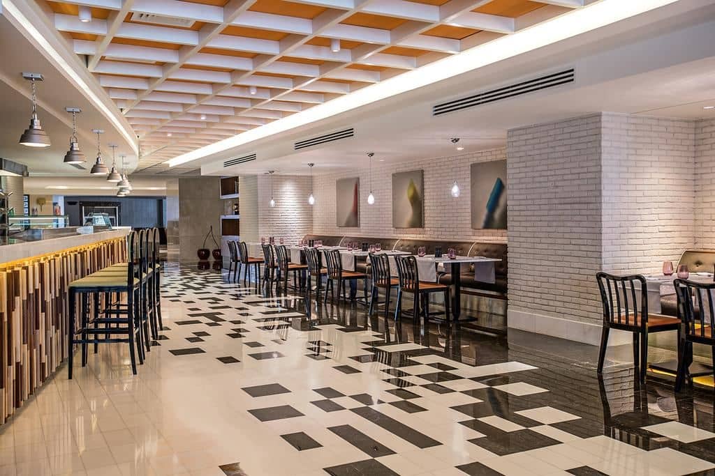 restaurants-cosmo