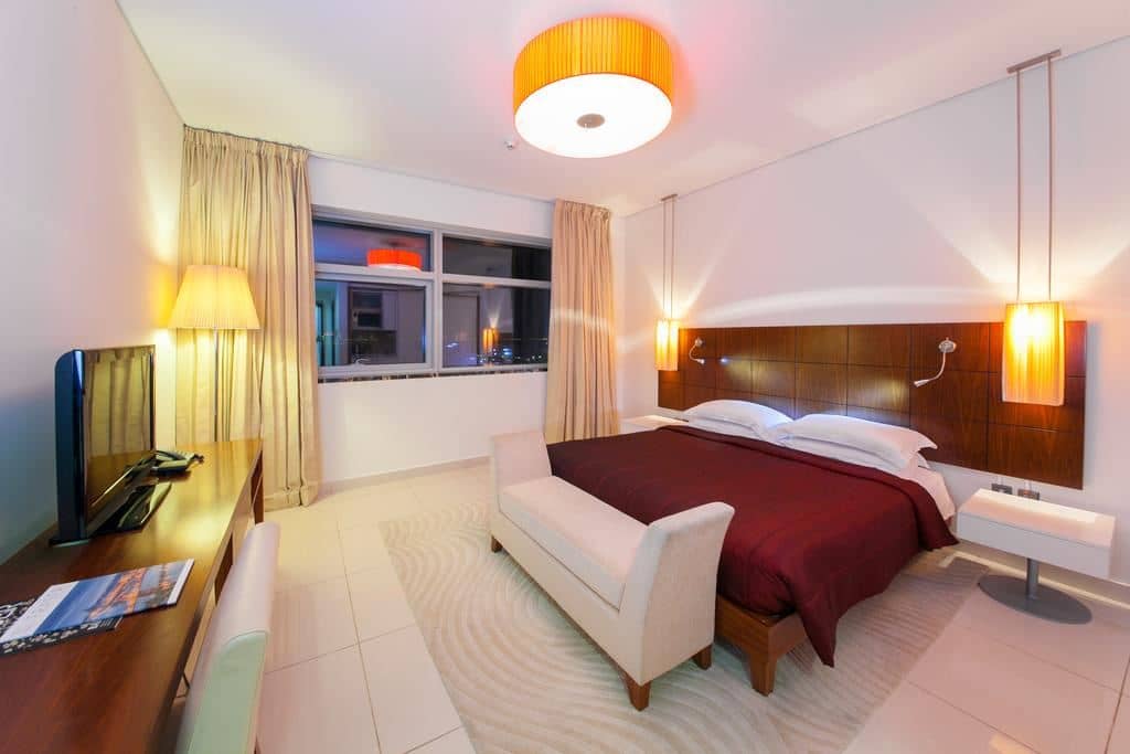 rooms-executive-room