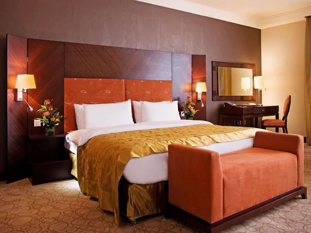 rooms-deluxe-room