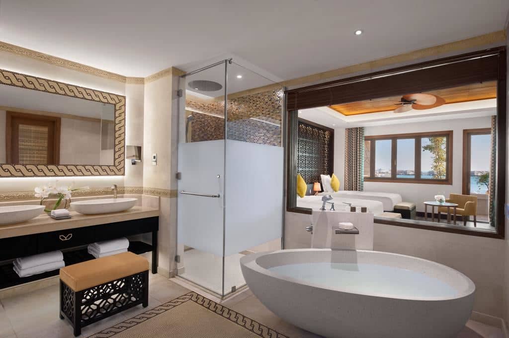 rooms-premier-sea-view
