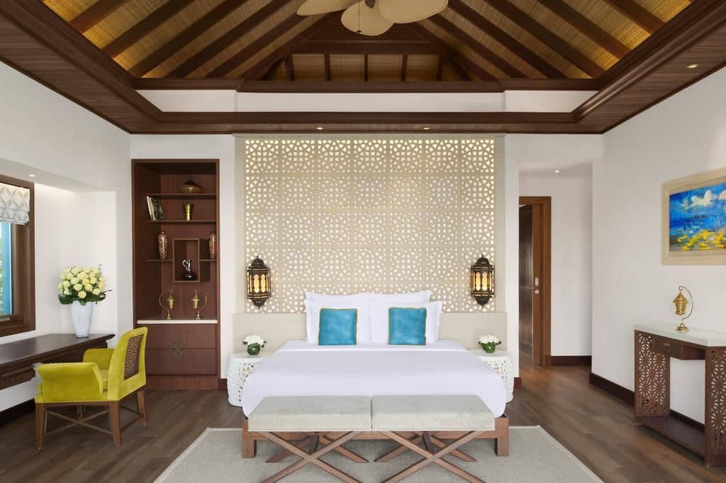 rooms-deluxe-sea-view