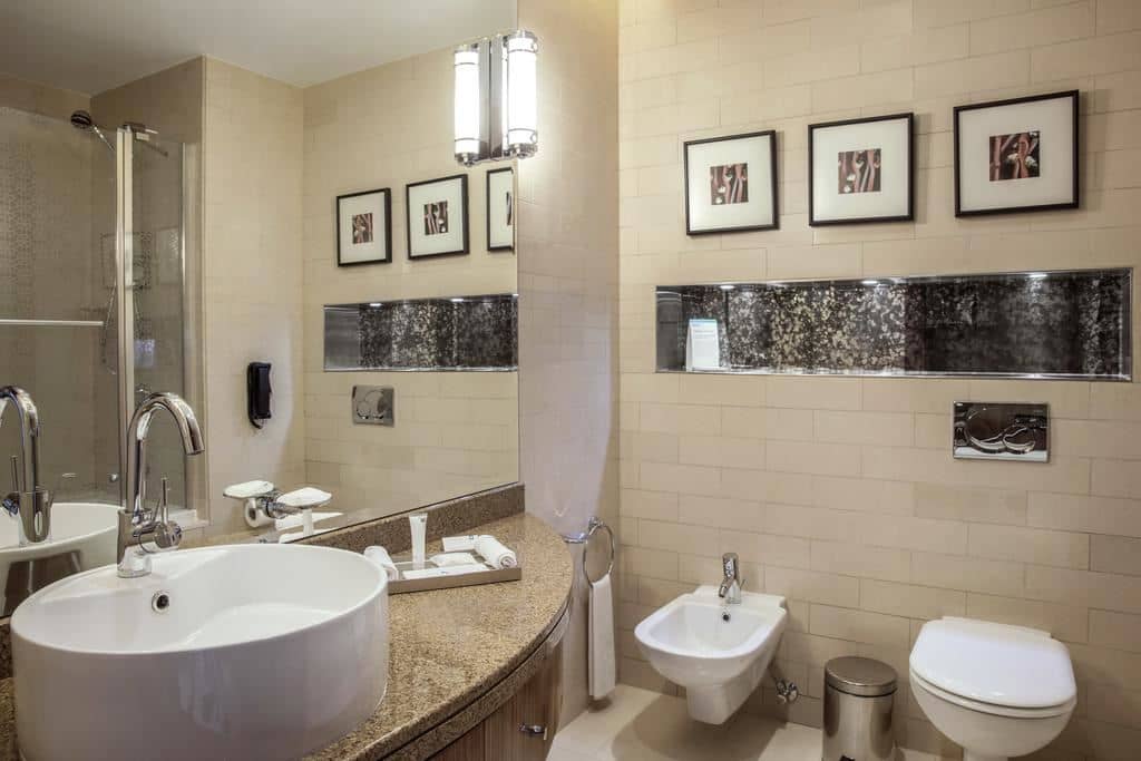 rooms-classic-room