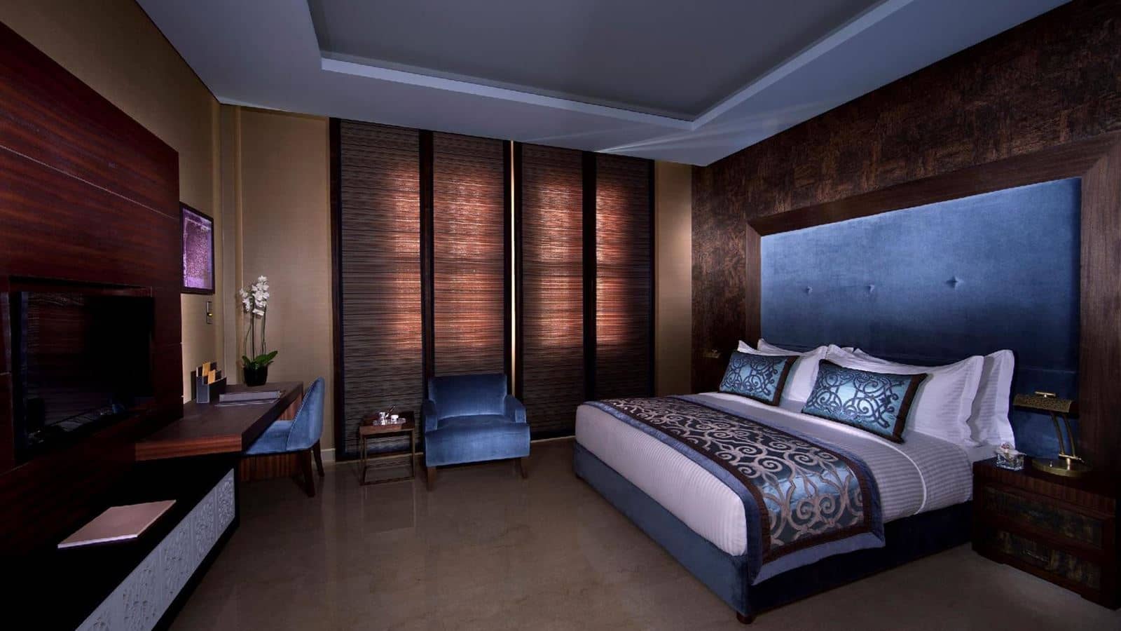 rooms-deluxe-room