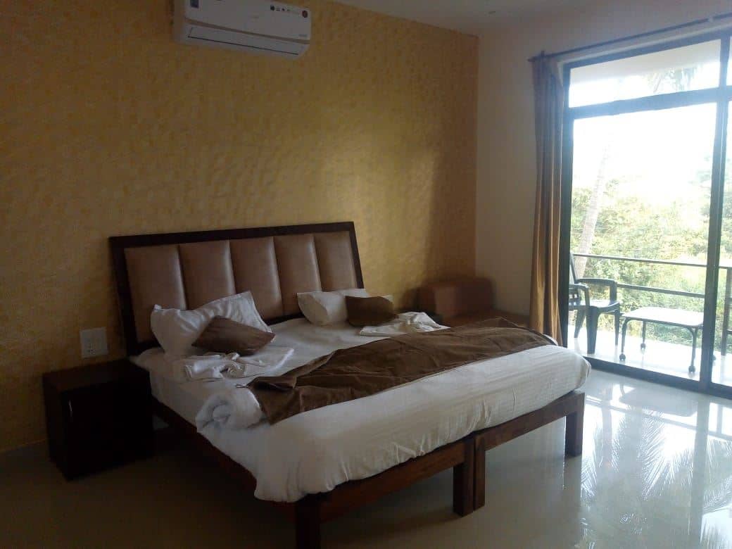rooms-deluxe-ac