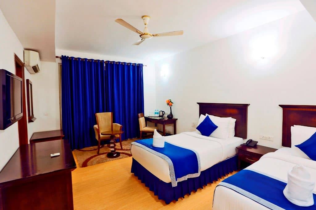 rooms-deluxe-room