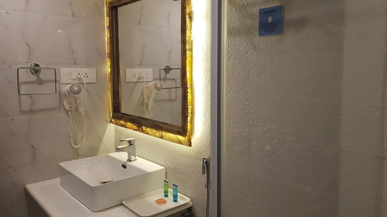 rooms-deluxe-executive