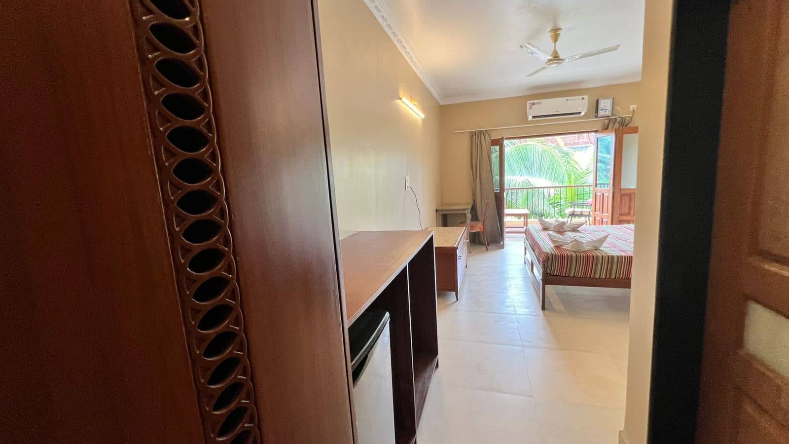 rooms-deluxe-room-with-balcony
