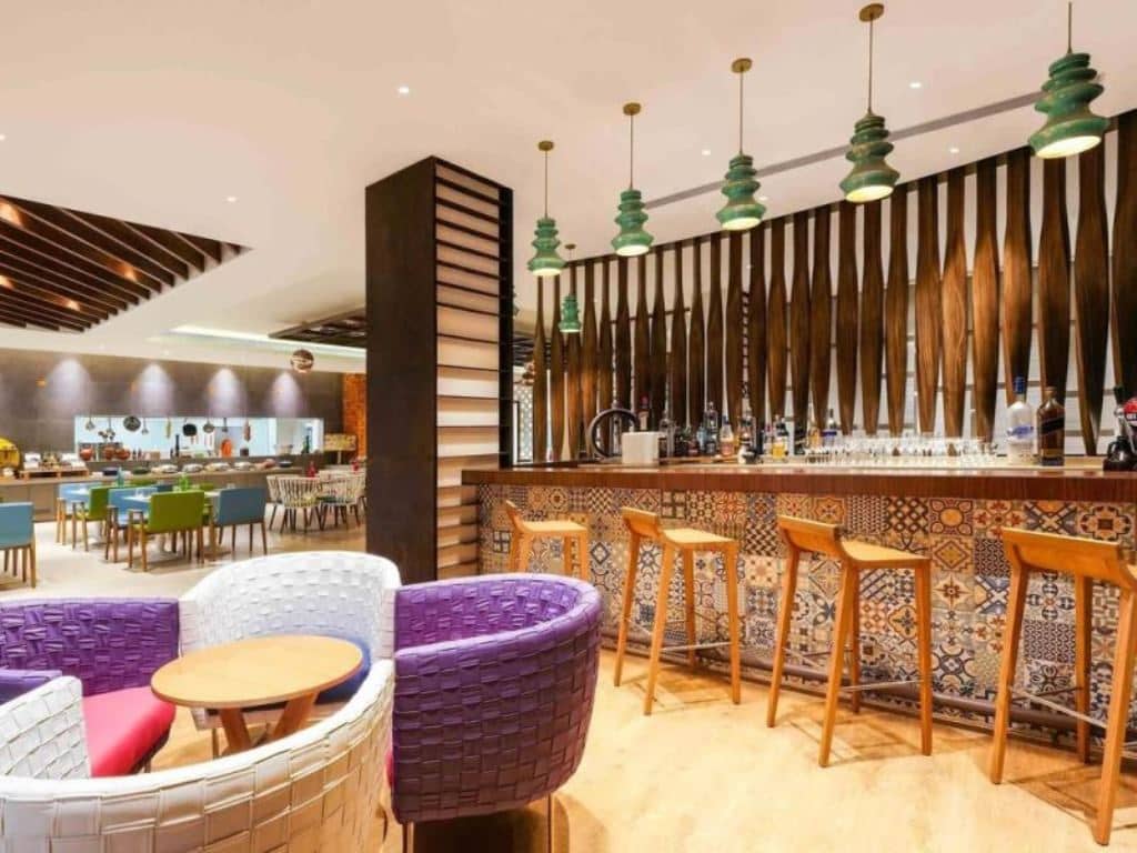 bars-the-hub