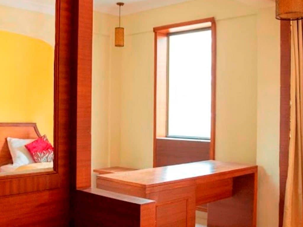 rooms-superior-room