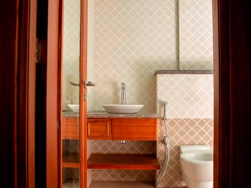 rooms-superior-room