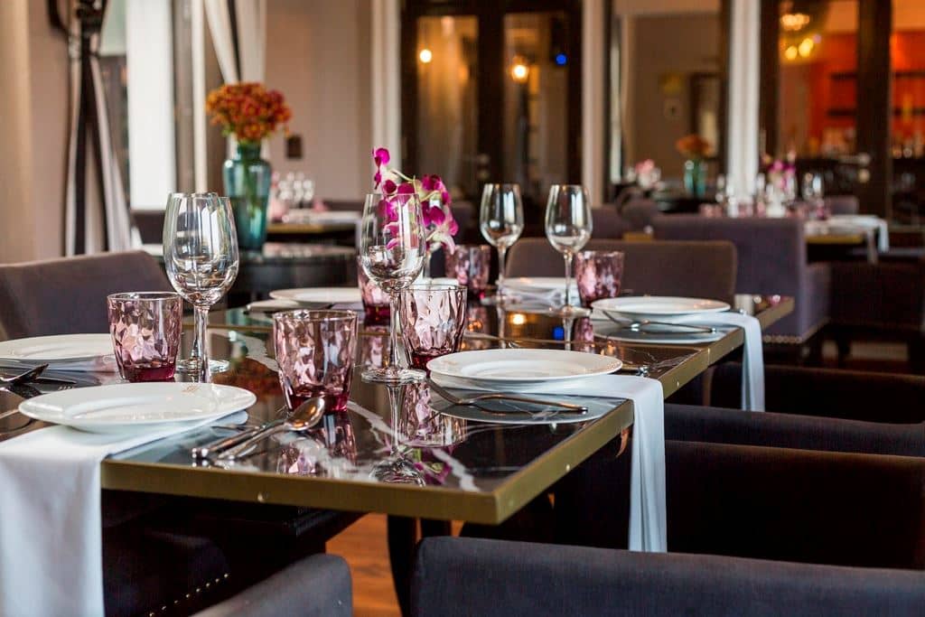 restaurants-sol-bar-and-restaurant