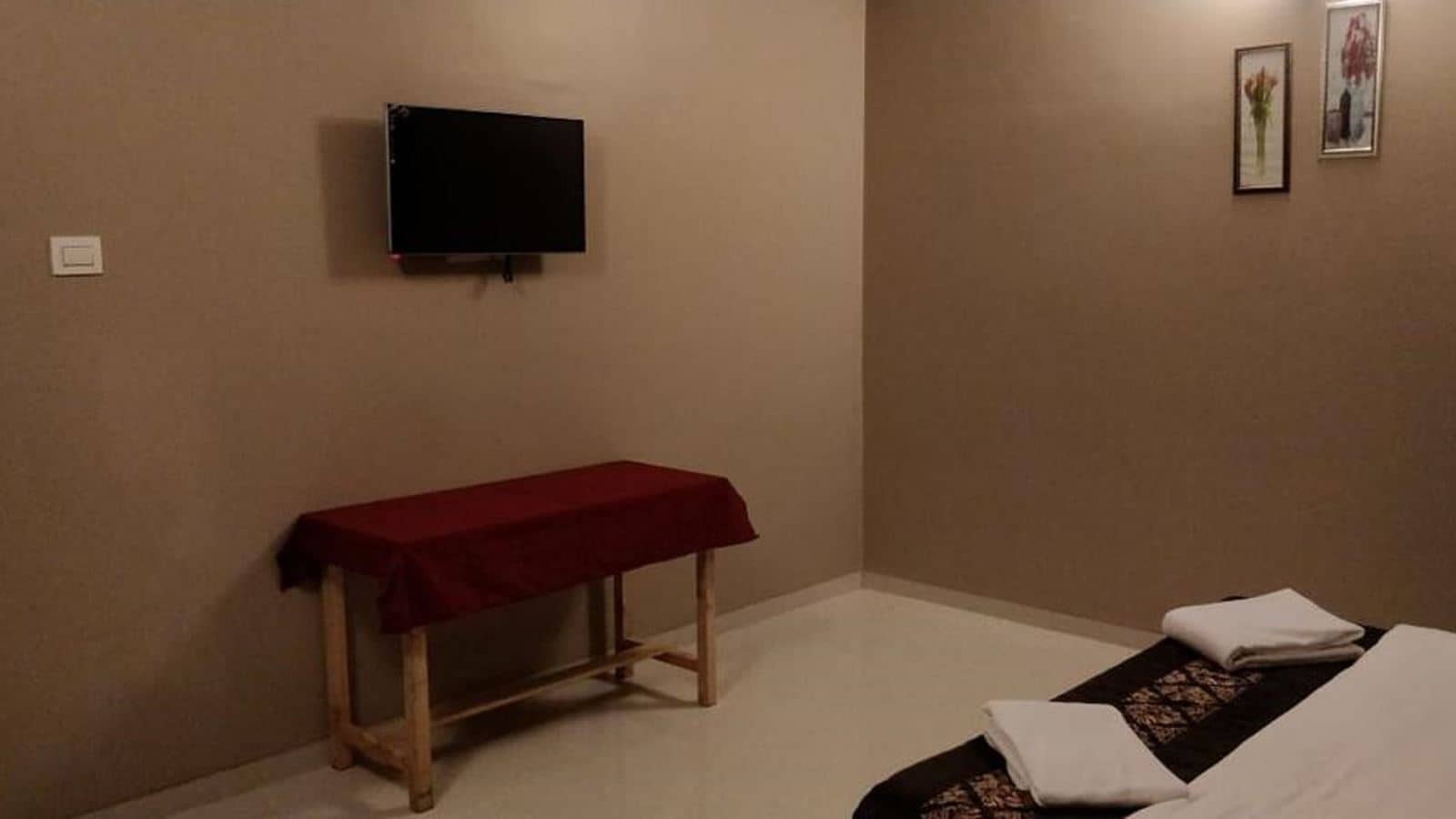 rooms-deluxe-ac