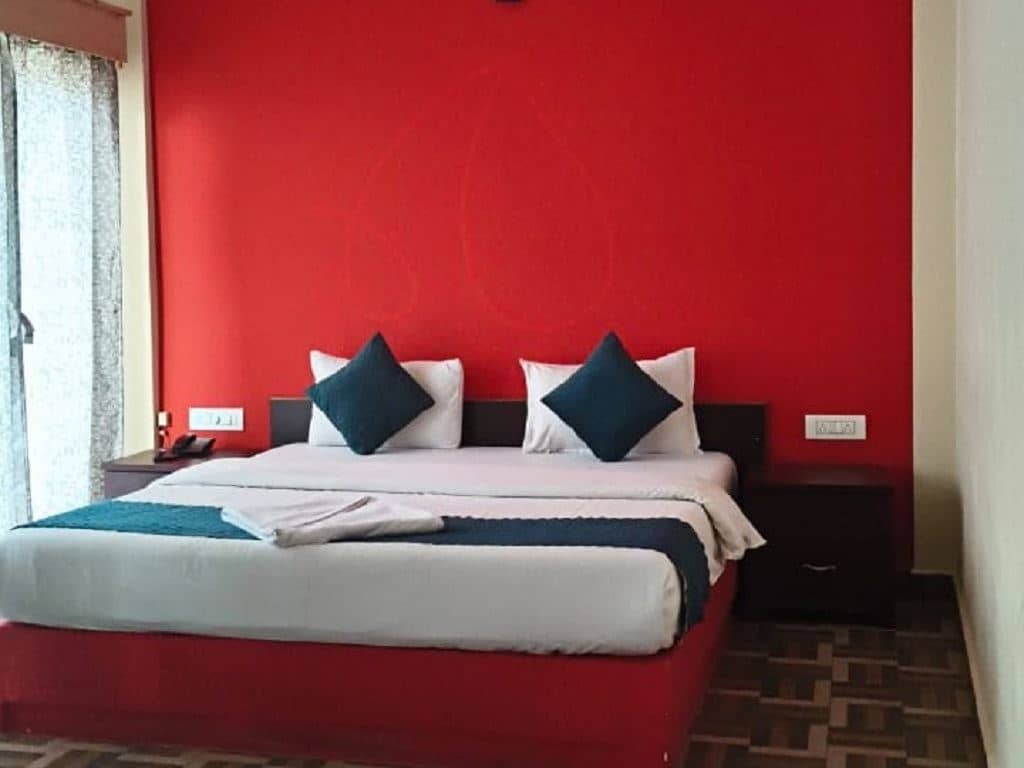 rooms-family-room