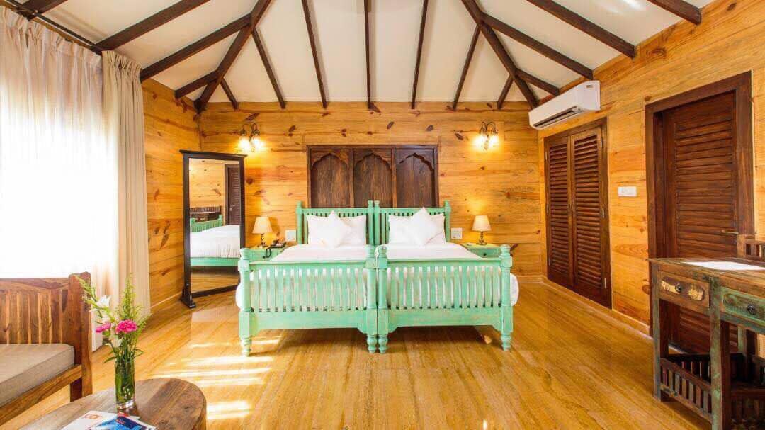 rooms-executive-room