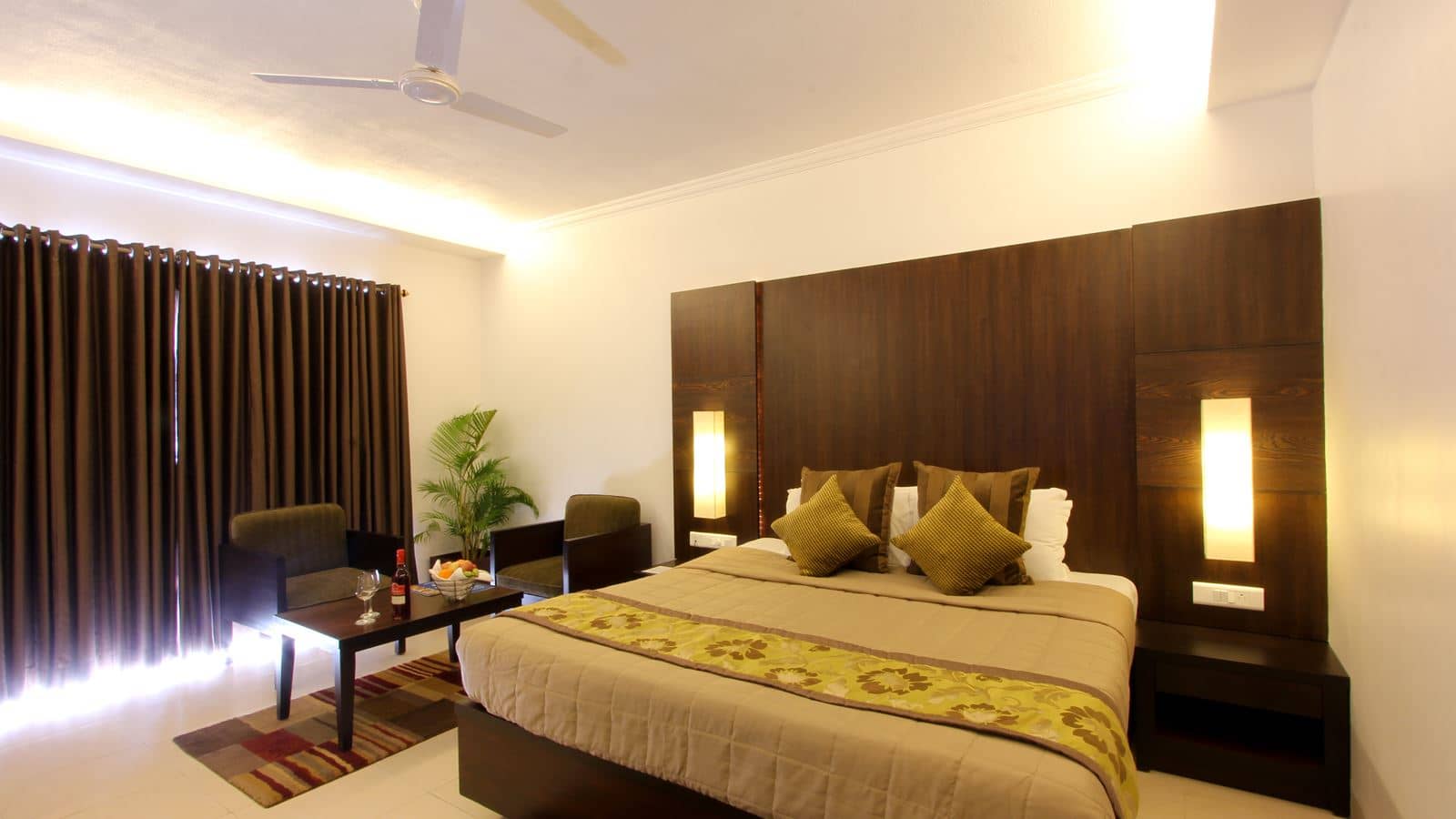 rooms-deluxe-room