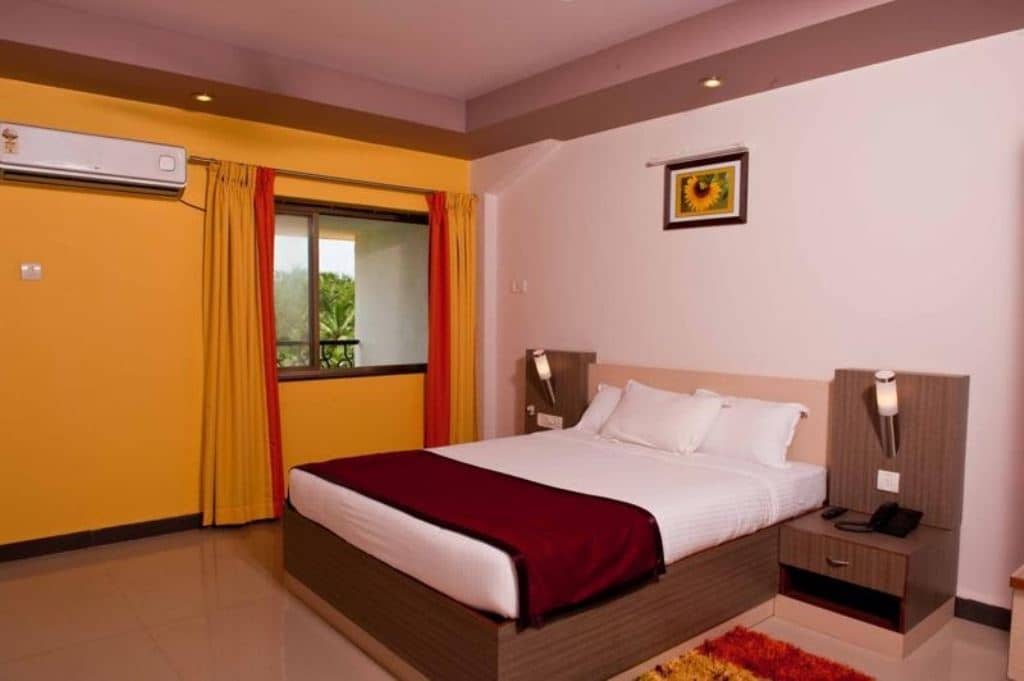 rooms-deluxe-ac