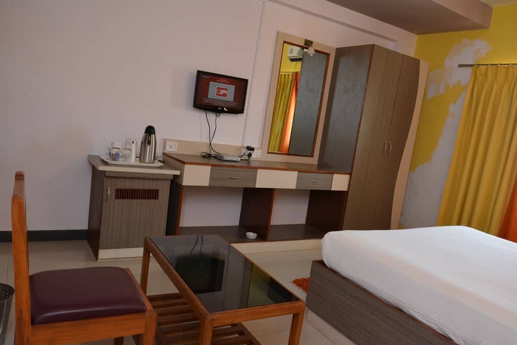 rooms-deluxe-ac