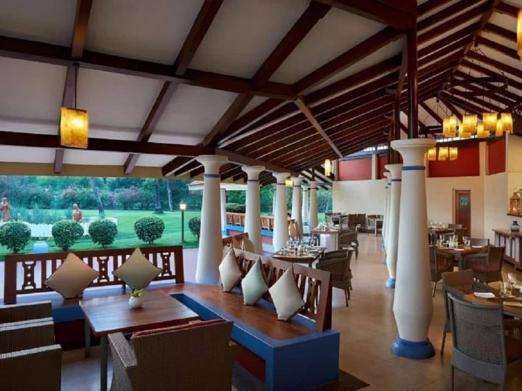 restaurants-restaurants