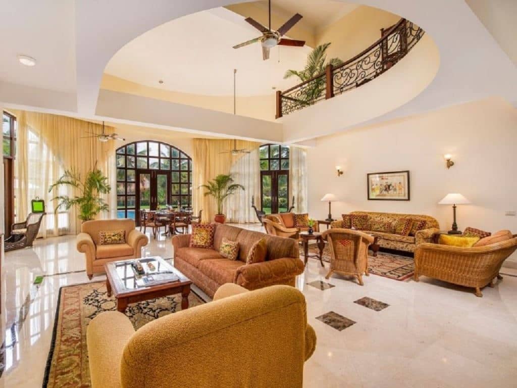 rooms-villas