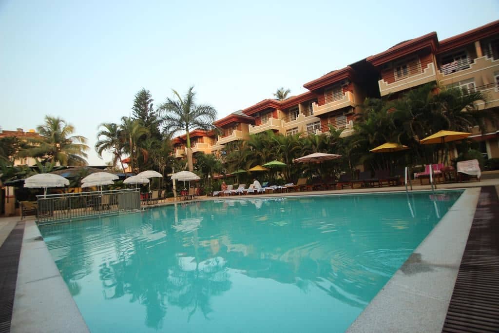 pools-outdoor-pool