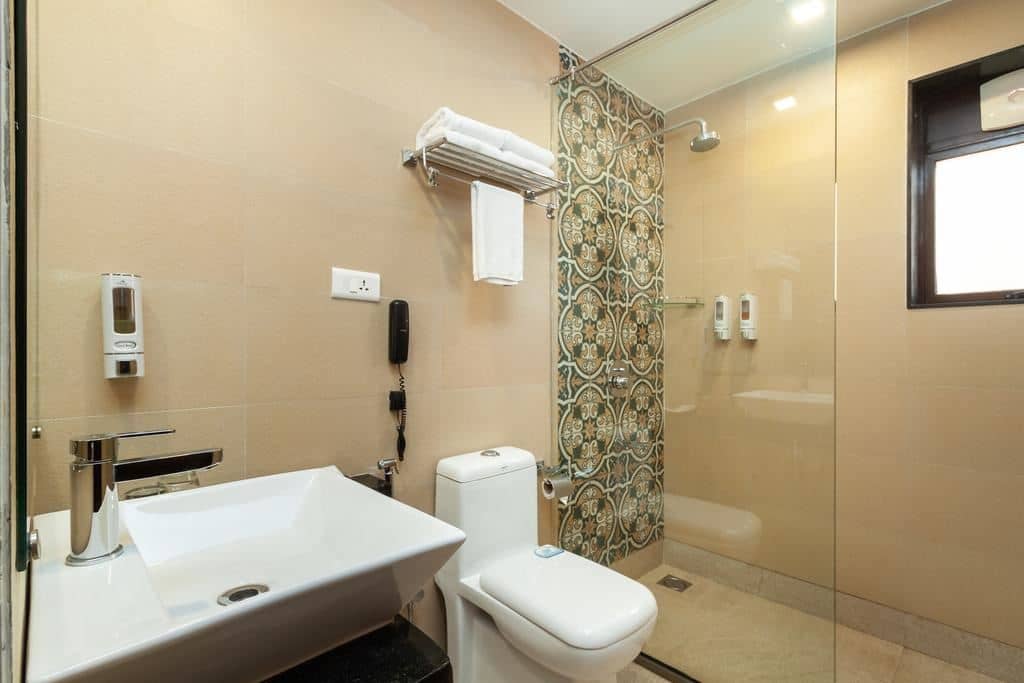 rooms-superior-room