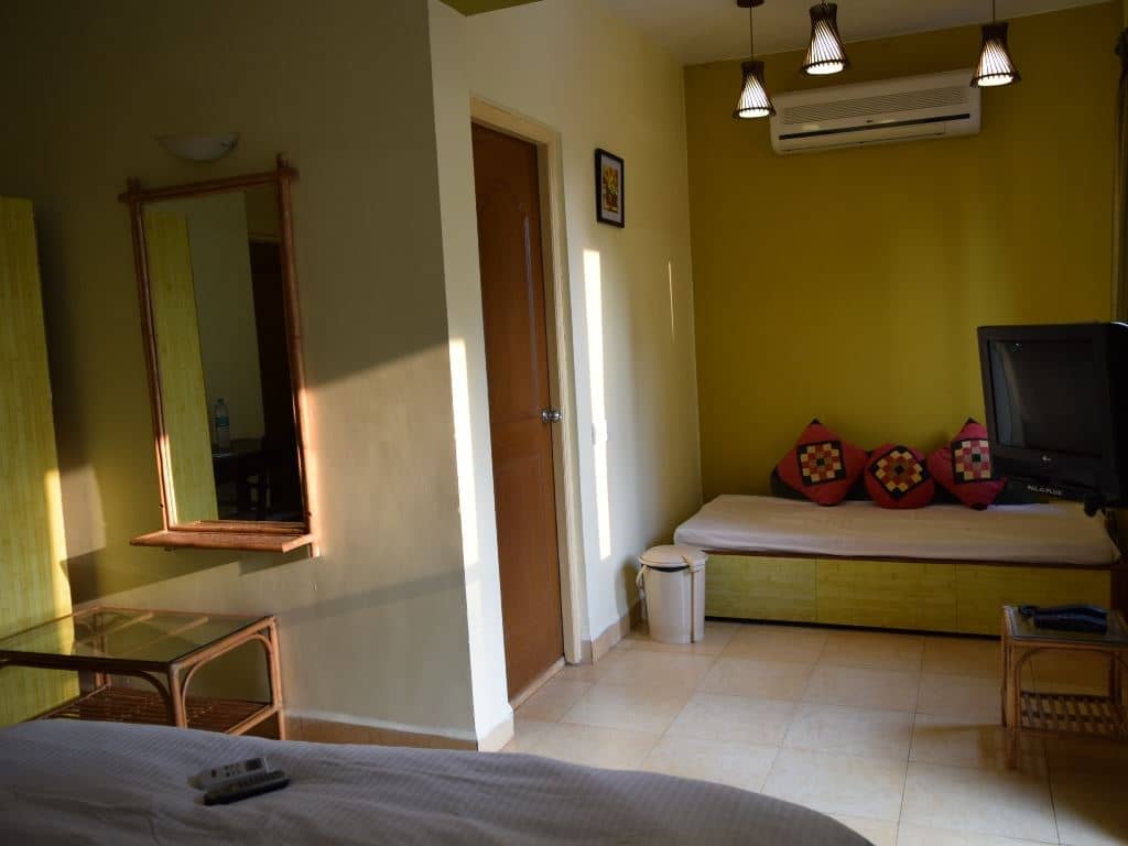 rooms-standard-ac-room