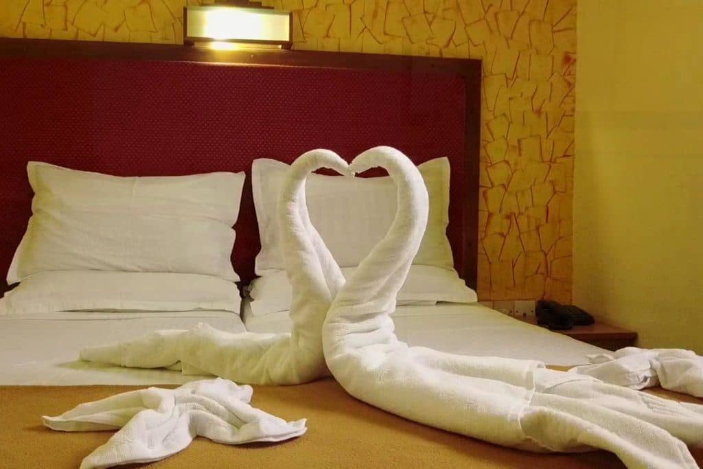 rooms-suite-ac