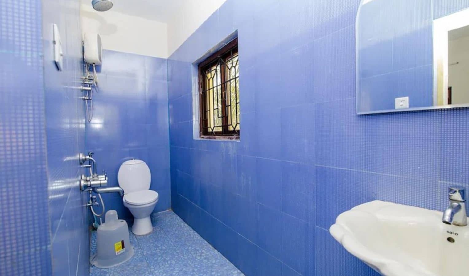 rooms-deluxe-ac-cottage
