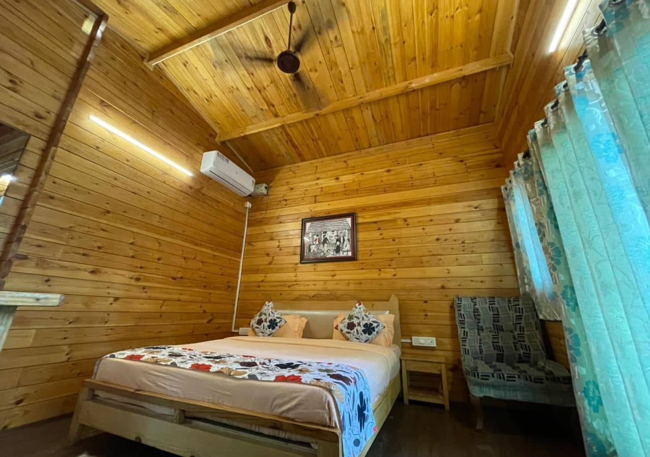 rooms-deluxe-room