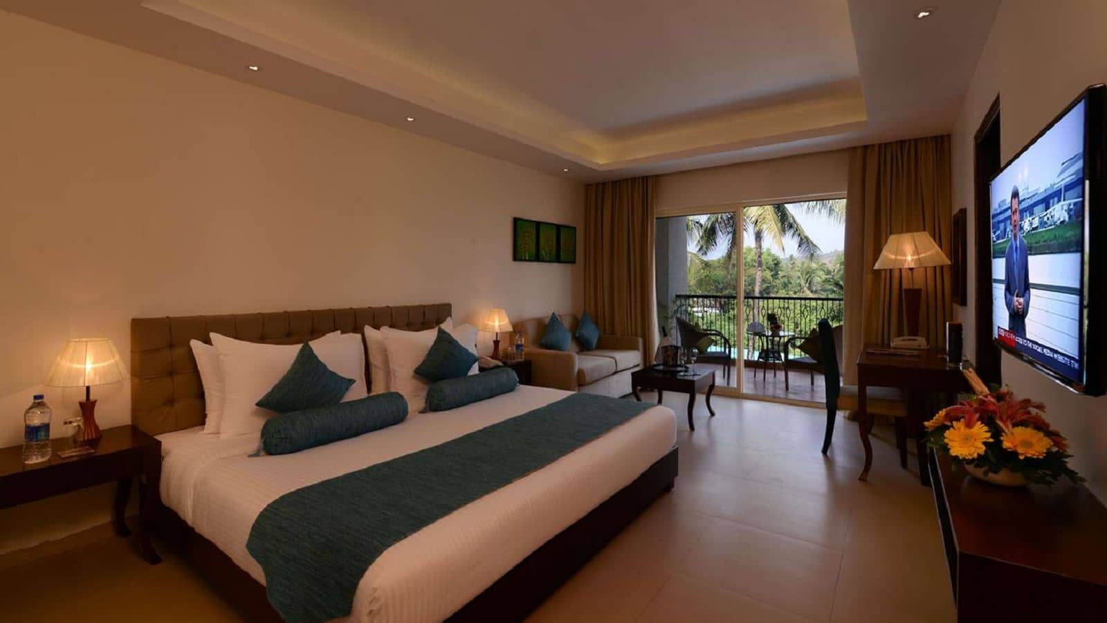 rooms-superior-room